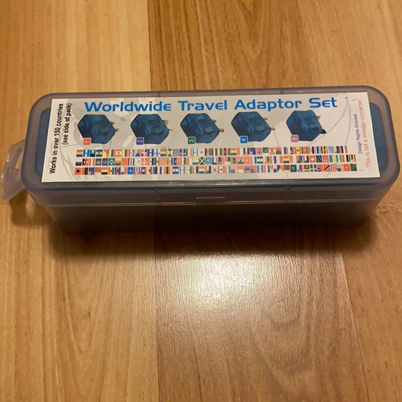 Worldwide International Travel adaptor set - Picture 1 of 6